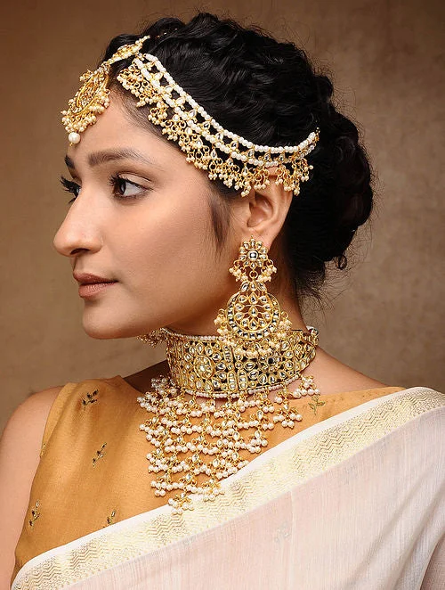 Deal of the Day Kundan Maharani Set - Neckpiece, Earrings & Matha Patti - MRR287