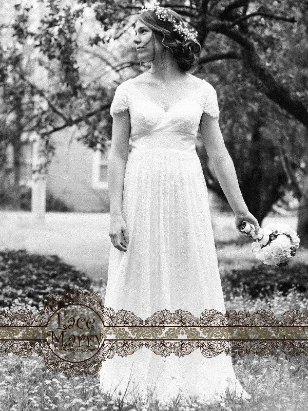 Exclusive Access Breezy Lace Wedding Dress in Relaxed A Line Shape