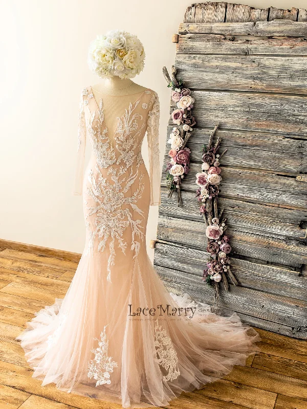 Exclusive Deal Amazing Lace Wedding Dress with Handmade Beading and Long Sleeves