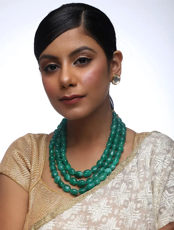 Fantastic Offers Emerald Neckpiece With Studs - MRR116