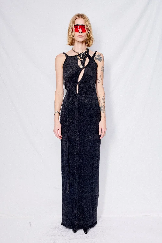Discount Mania Black Strappy Knit Maxi Dress