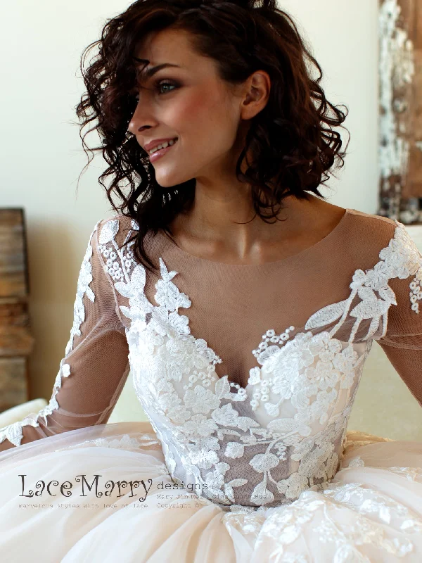 YEAR-End Sale Princess Lace Wedding Dress with Sheer Long Sleeves