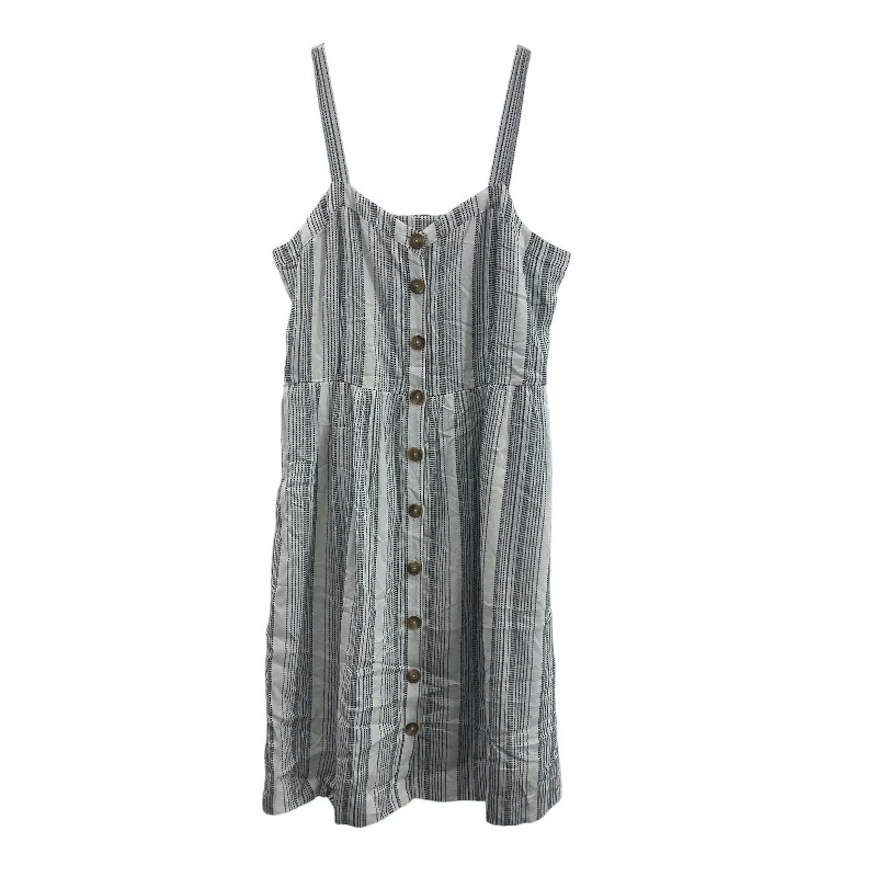 Weekend Deal Ann Taylor LOFT Women's Striped White & Blue Midi Tank Shirt Dress, Size 8, NWT Weekend Deal Ann Taylor LOFT Women's Striped White & Blue Midi Tank Shirt Dress, Size 8, NWT