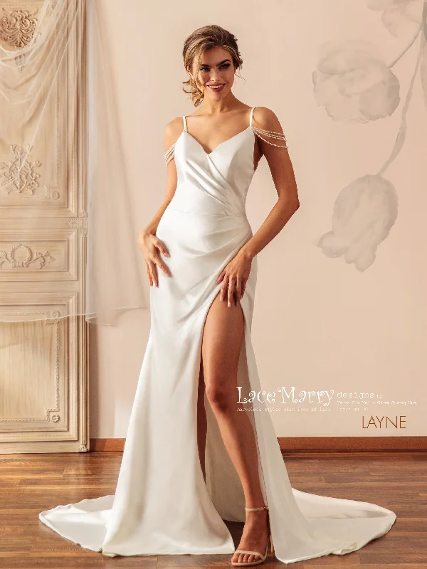 Don’t Miss Out LAYNE / Sexy Plain Wedding Dress with Slit in the Skirt