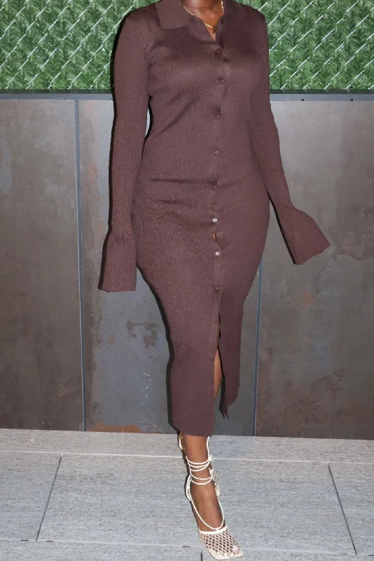 CHOCOLATE BROWN