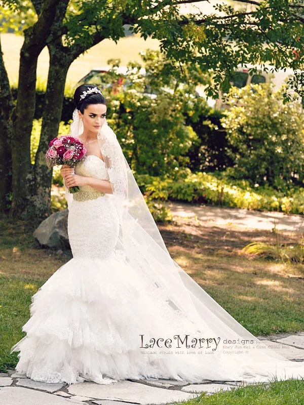 Super Sale Amazing Lace Wedding Dress with Beading in Mermaid Style