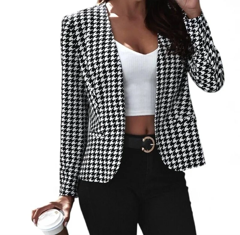 Exclusive Deal Houndstooth Blazer In Black & White