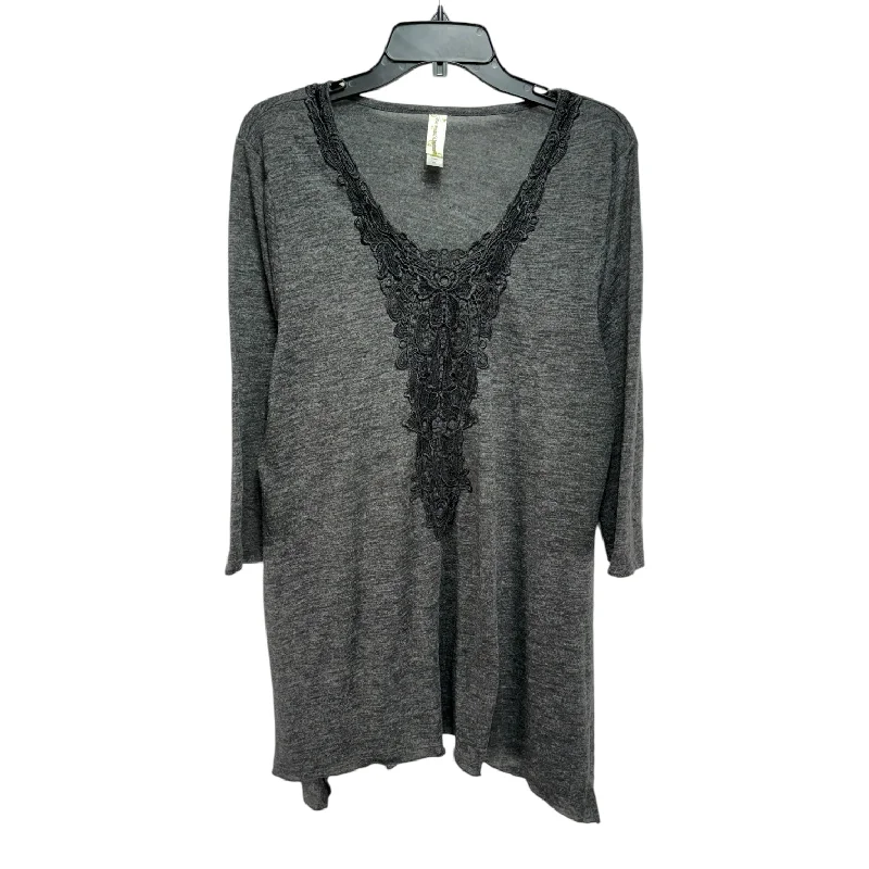 Savings Galore Top Long Sleeve By Decorated Originals  In Grey, Size: M