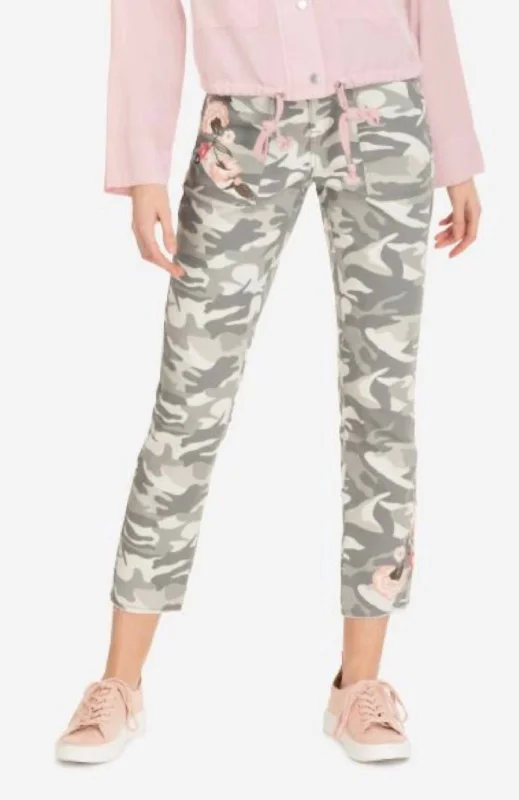 Savings Event Camo Embroidered Pants In Army Green