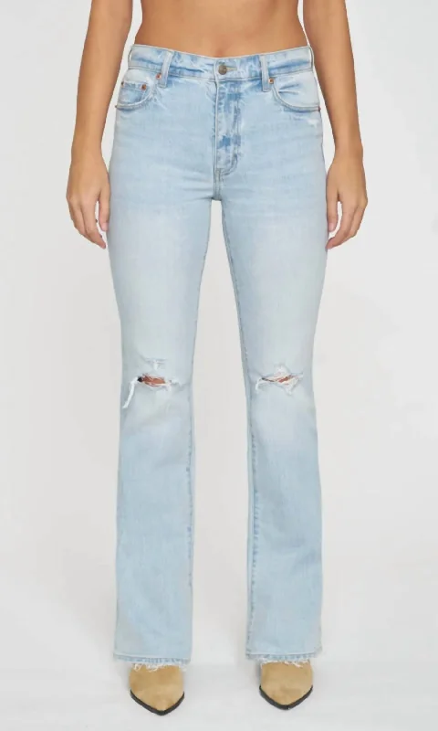 Special Price Covergirl Mid Rise Boot Cut Jean In Gifted Distressed