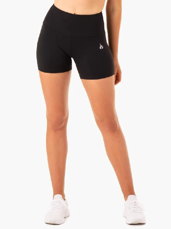 Massive Deals STAPLES SCRUNCH BUM MID LENGTH SHORTS - BLACK